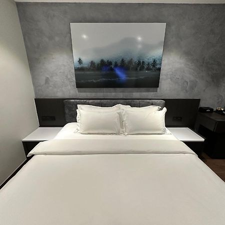 All In Hotel Kangar Exterior photo