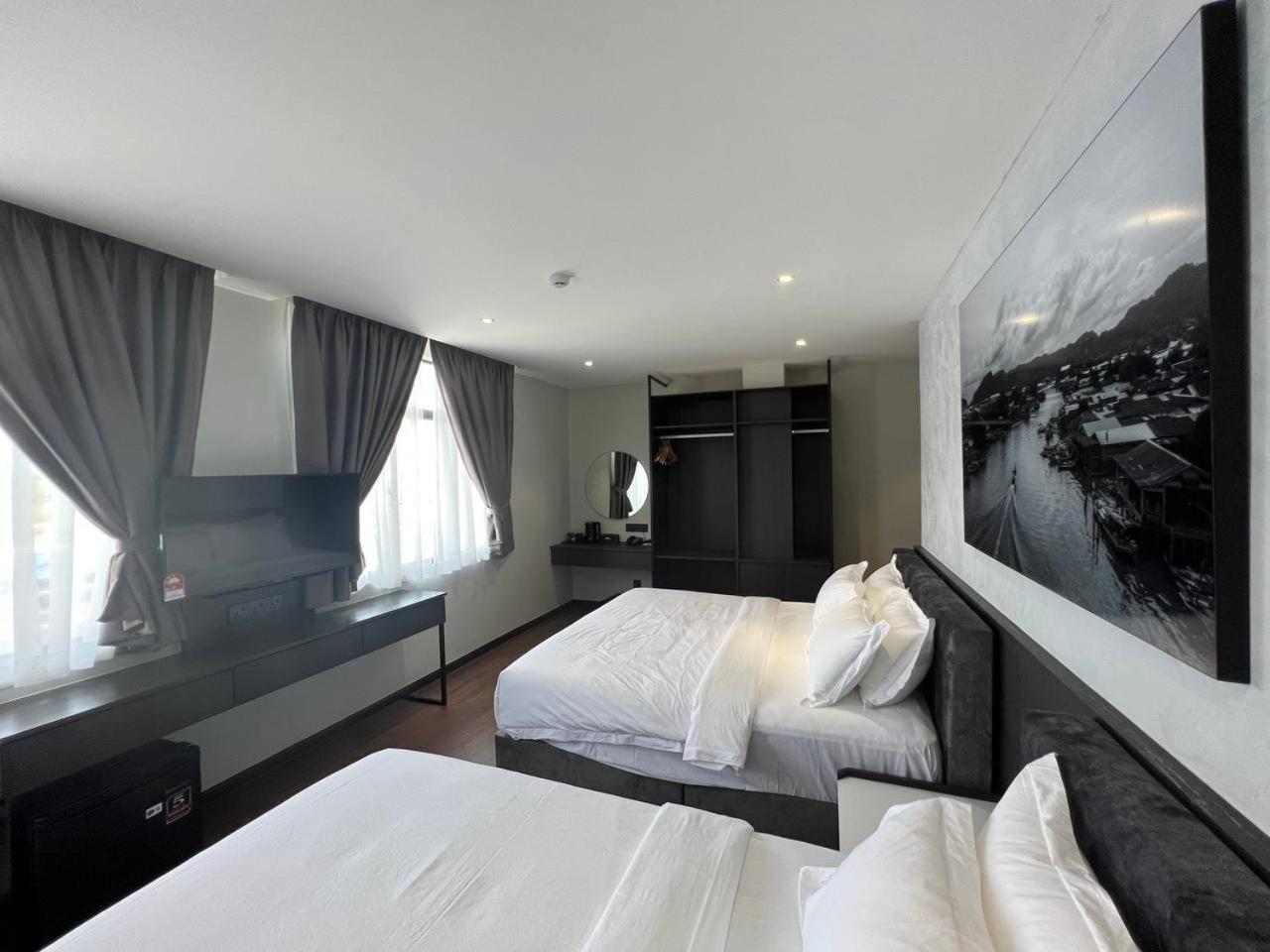 All In Hotel Kangar Exterior photo